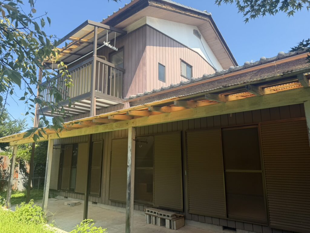 【売戸建住宅】秩父市近戸町（土地183.23坪、建物35.56坪）